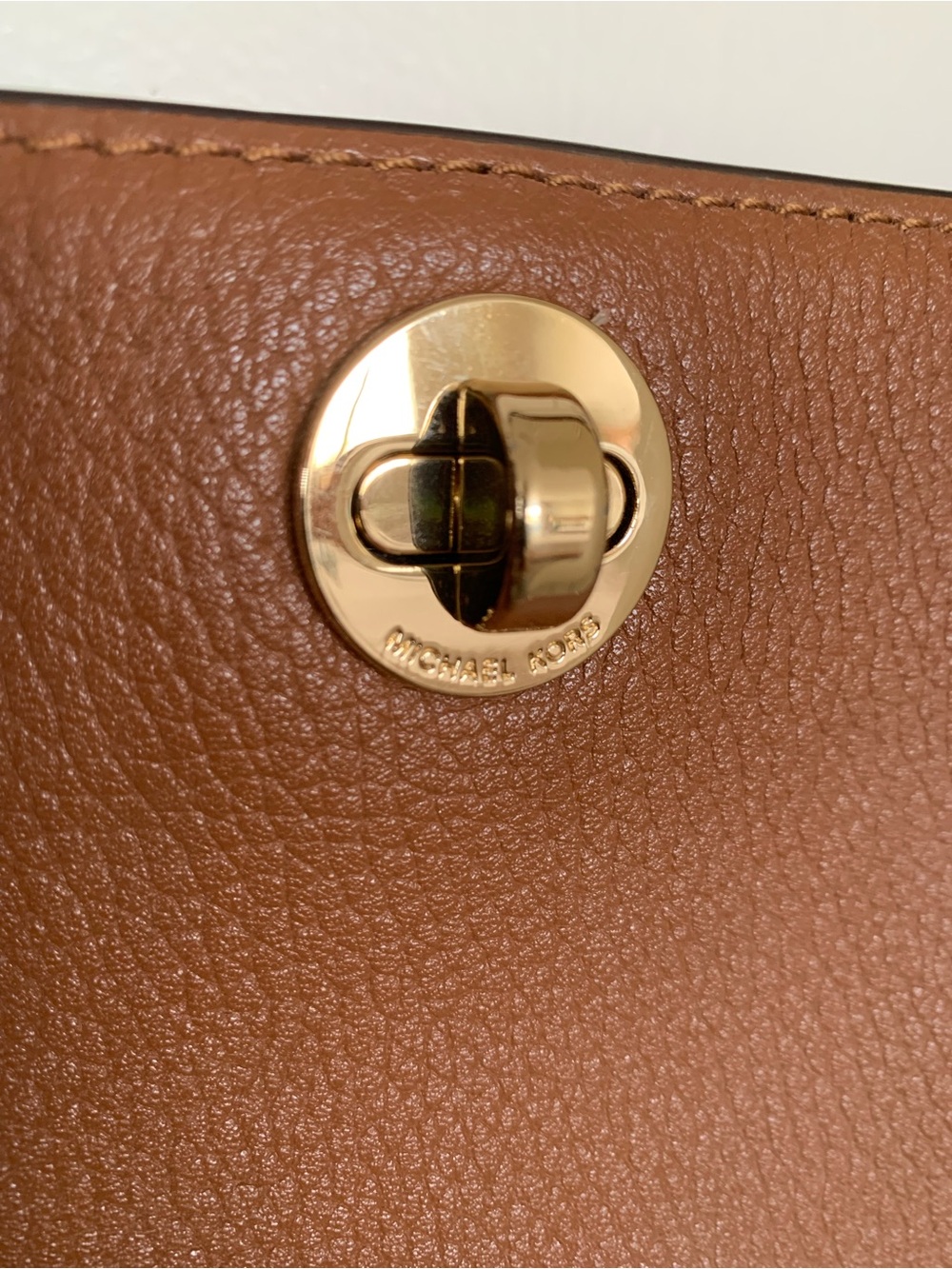 Michael Kors Tan Brown Leather Studded Shoulder Bag Purse with Gold Hardware - Picture 5 of 14